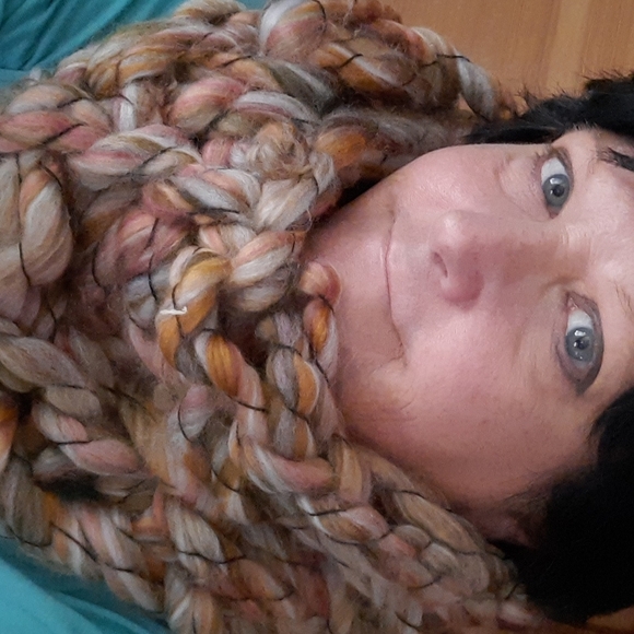 Hand Crochet Infinity Scarf Soft Wool - Picture 5 of 5